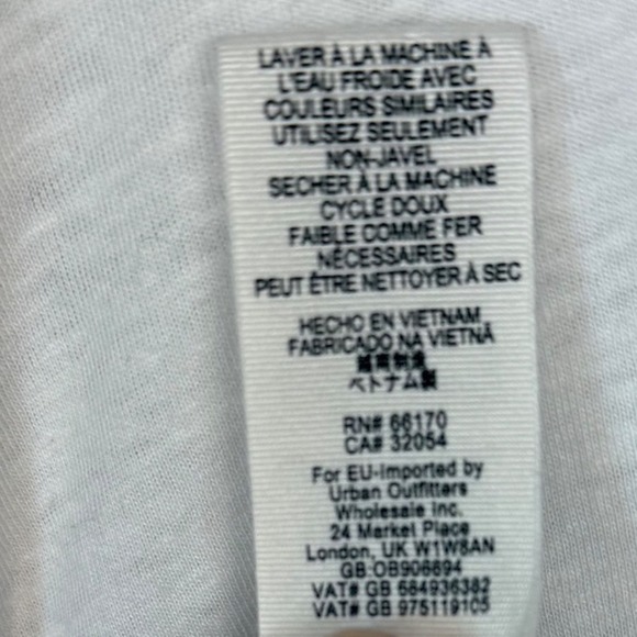 FREE PEOPLE, ALL YOU NEED RUCHED V-NECK TEE, White, Size Medium - Picture 7 of 7